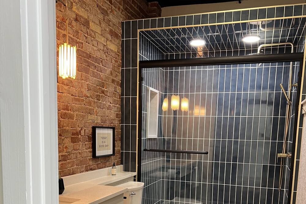 Photo of Bathroom in Clovis