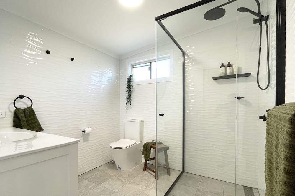 Photo of Bathroom in Singleton