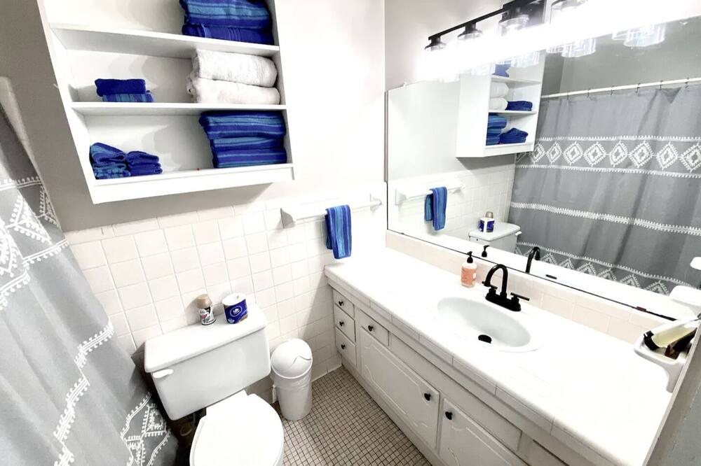 Photo of Bathroom in Pineville