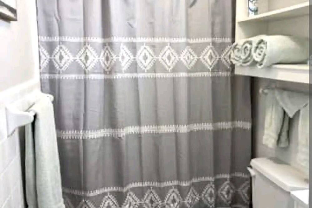Photo of Bathroom in Pineville