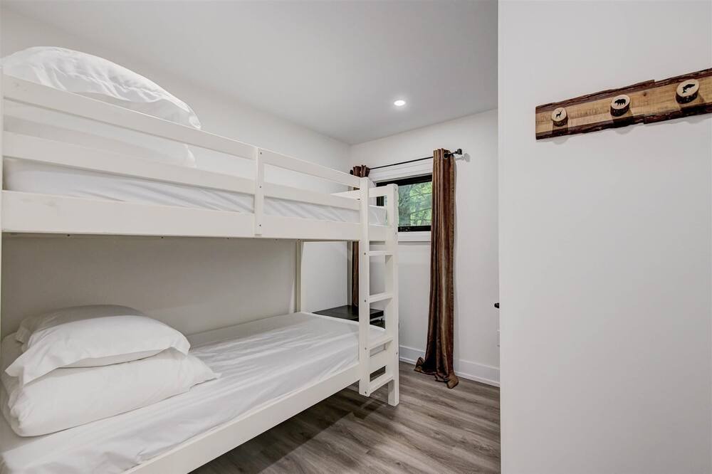 Photo of Bedroom in Minden Hills