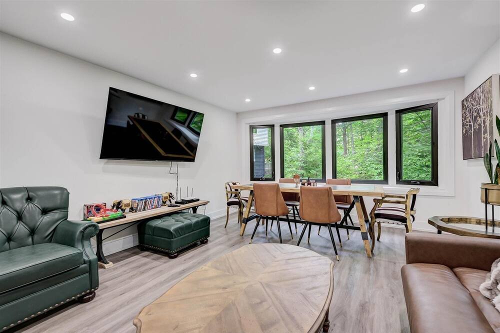 Photo of Livingroom in Minden Hills