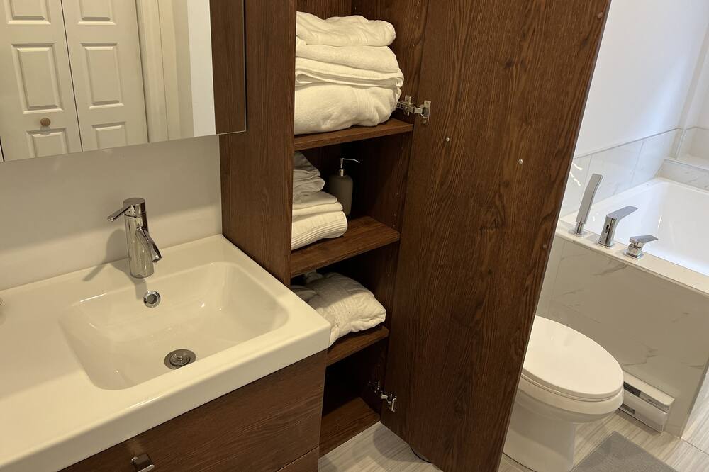 Photo of Bathroom in Paine-Sec