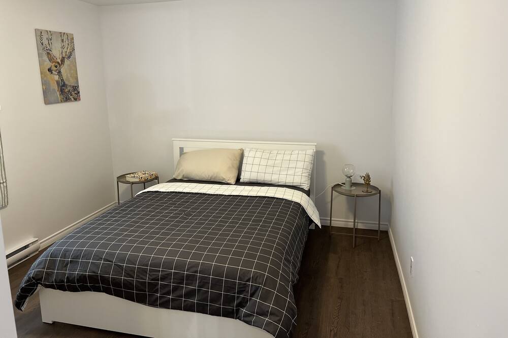 Photo of Bedroom in Paine-Sec