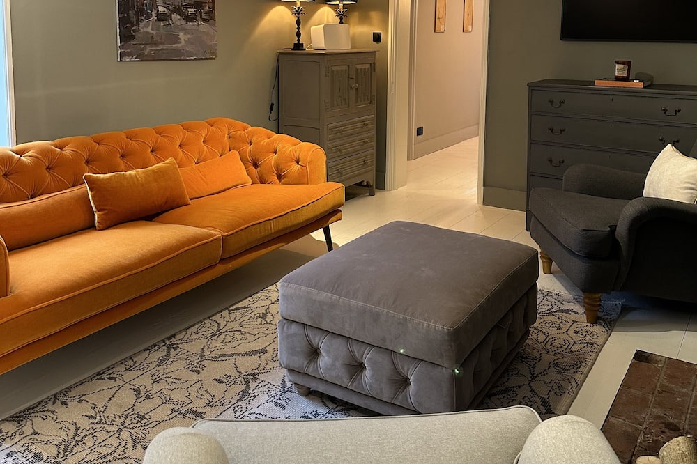 Photo of Livingroom in East Ashling