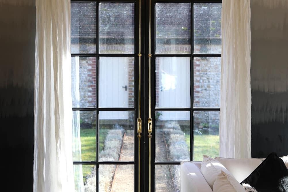 Photo of Others in East Ashling