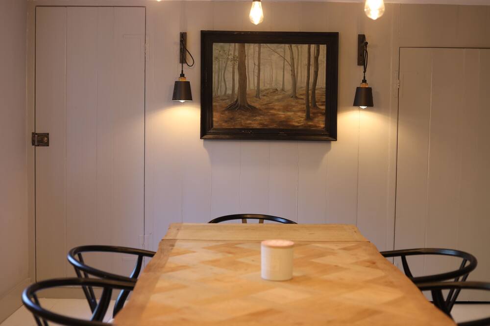 Photo of Others in East Ashling