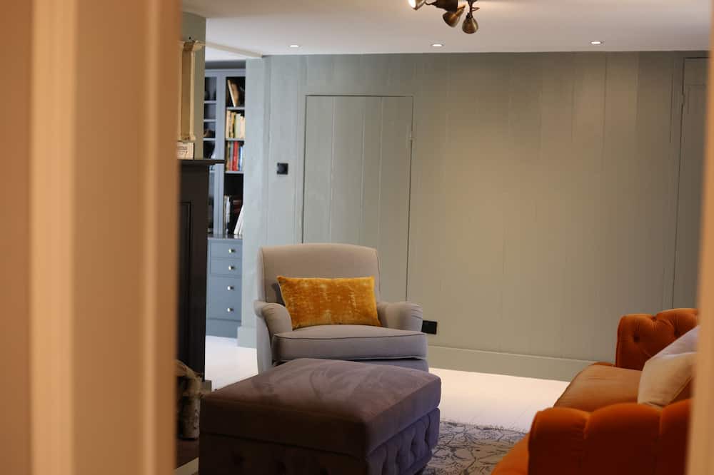 Photo of Others in East Ashling