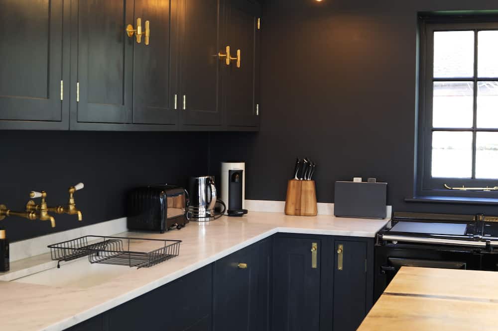 Photo of Kitchen in East Ashling