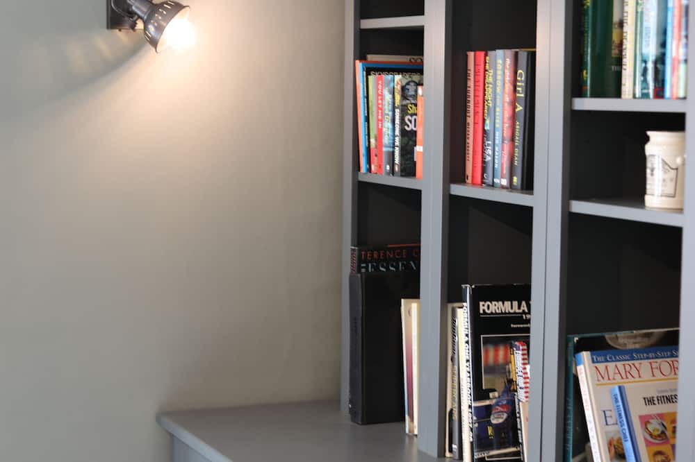 Photo of Others in East Ashling