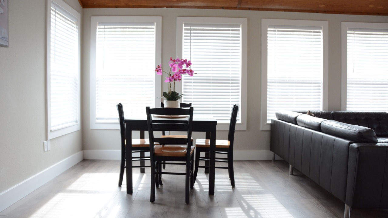 Photo of Others in Gold Bar