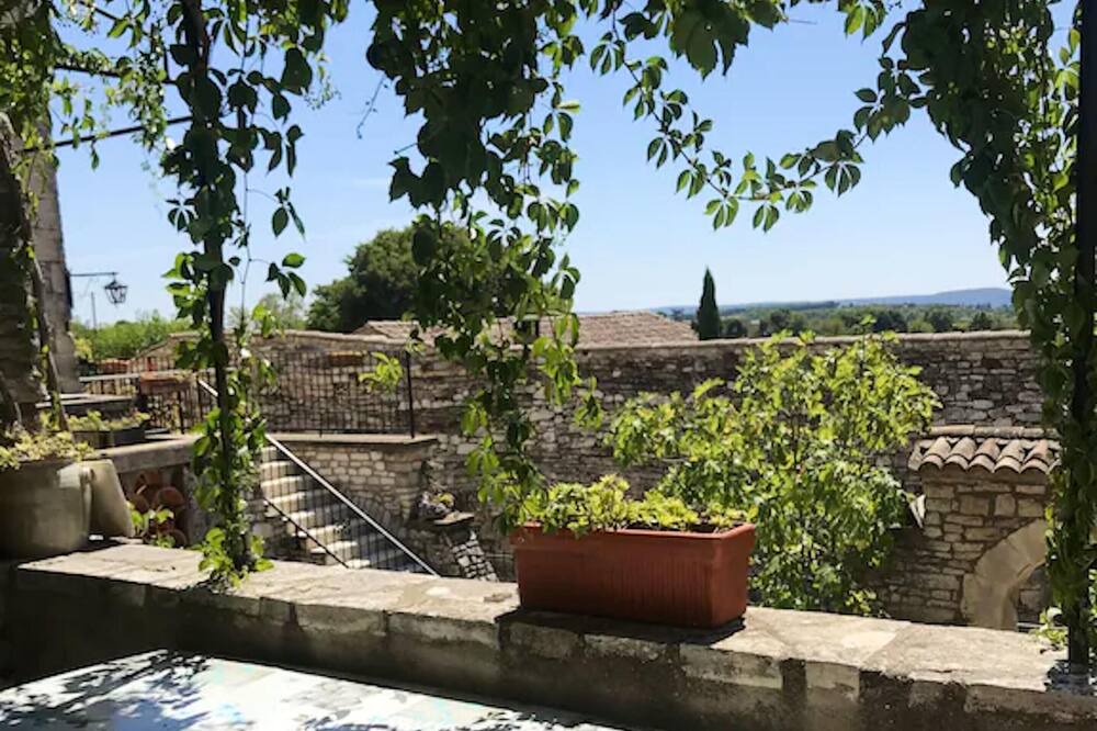 Photo of Patio Balcony in Orgnac-l'Aven