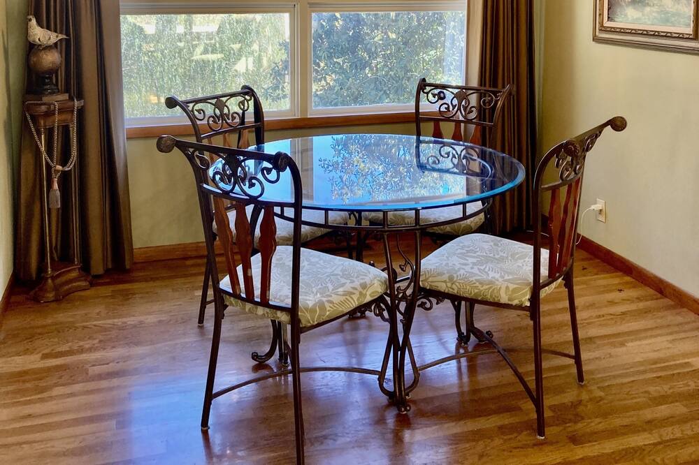 Photo of Others in Mammoth Spring