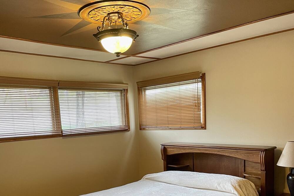 Photo of Others in Mammoth Spring