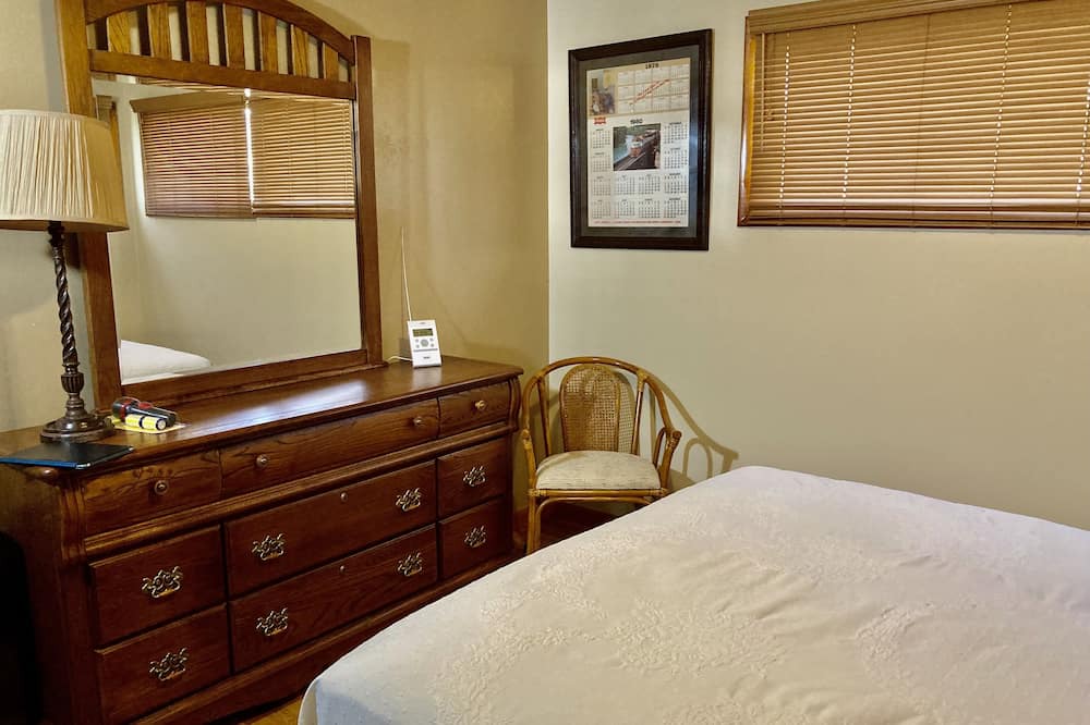 Photo of Others in Mammoth Spring