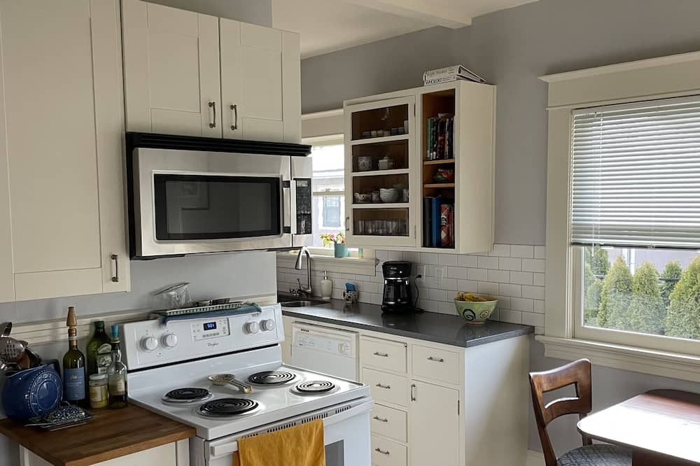 Photo of Kitchen in Irvington