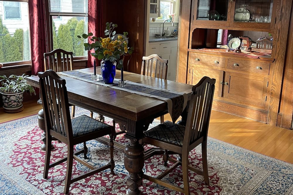 Photo of Others in Irvington