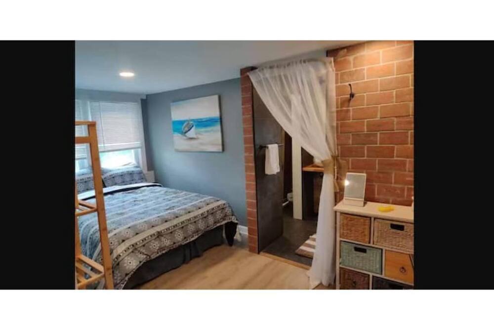 Photo of Bedroom in Hermann
