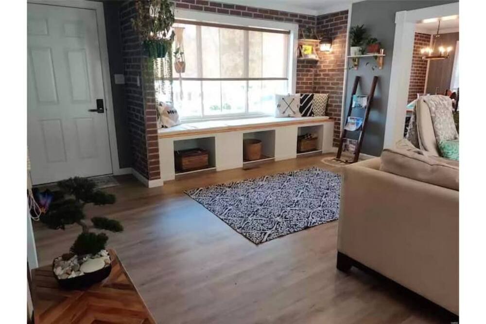 Photo of Livingroom in Hermann