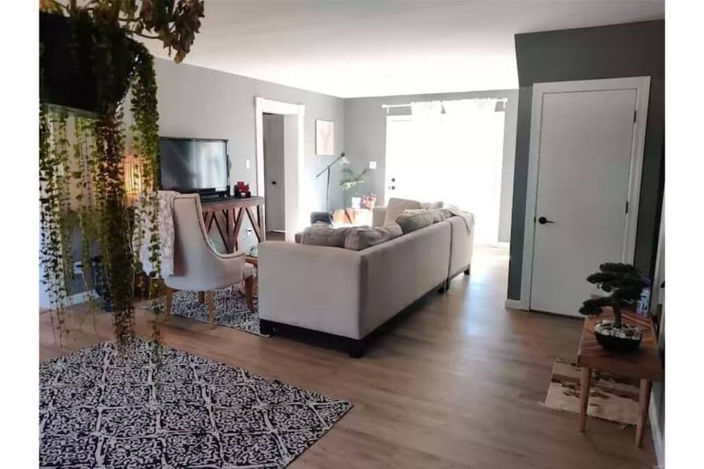 Photo of Livingroom in Hermann