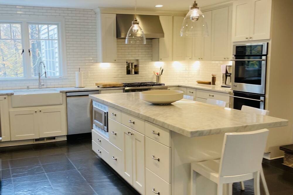 Photo of Kitchen in New Canaan