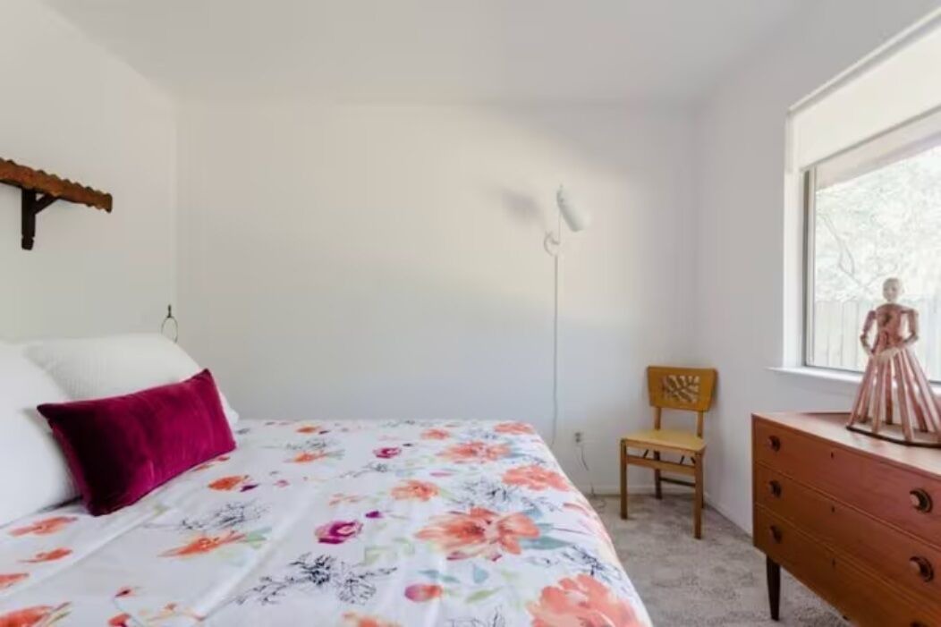 Photo of Bedroom in East Congress