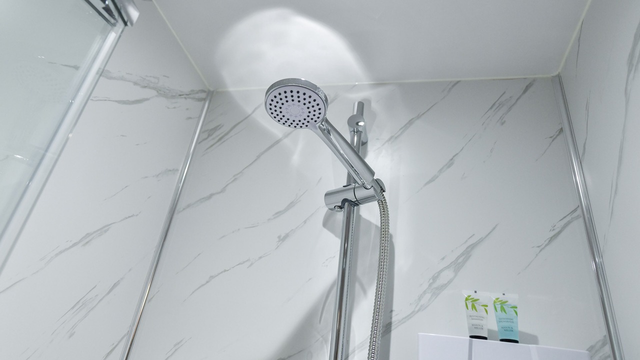 Photo of Bathroom in Newark