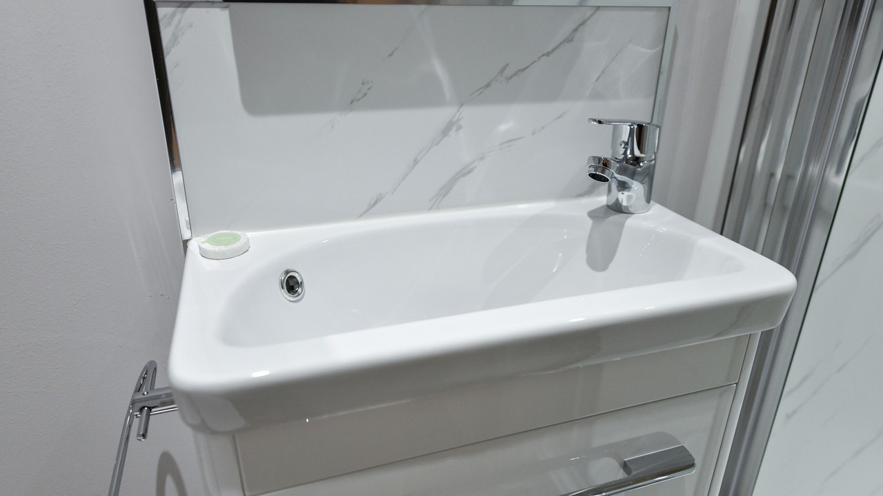 Photo of Bathroom in Newark