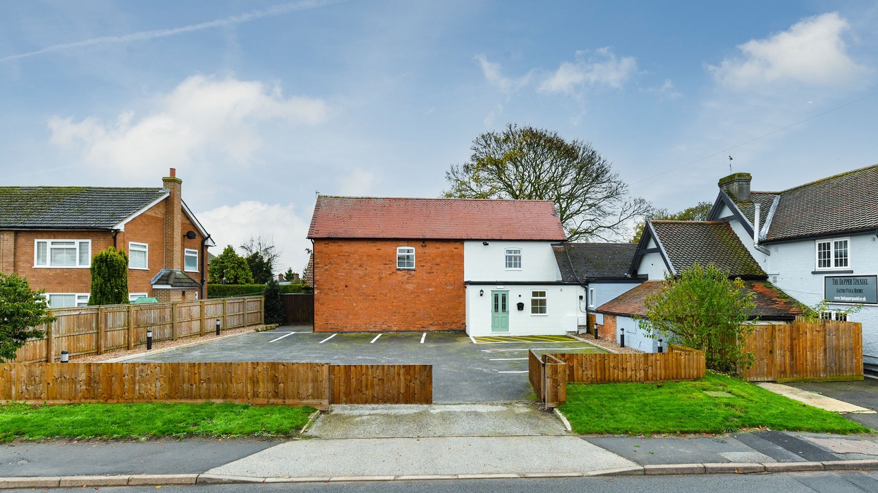 Photo of Outdoor in Newark