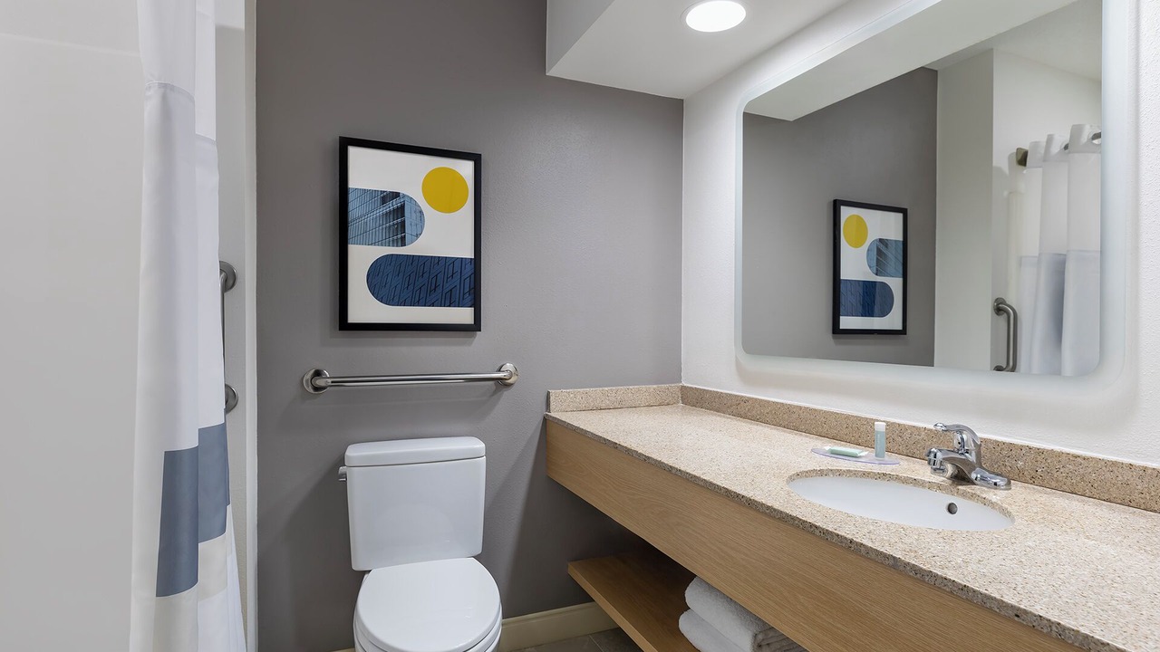 Photo of Bathroom in Bemidji