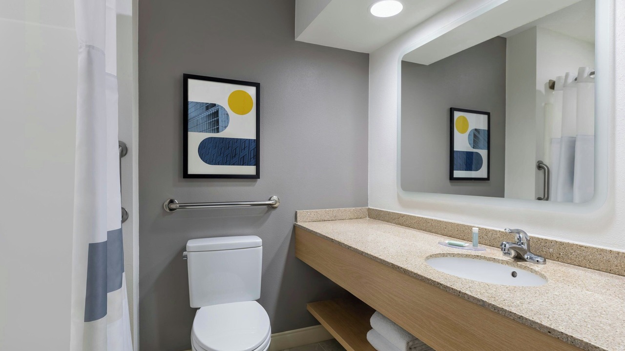 Photo of Bathroom in Bemidji
