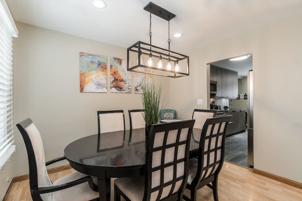 Photo of Others in Schaumburg