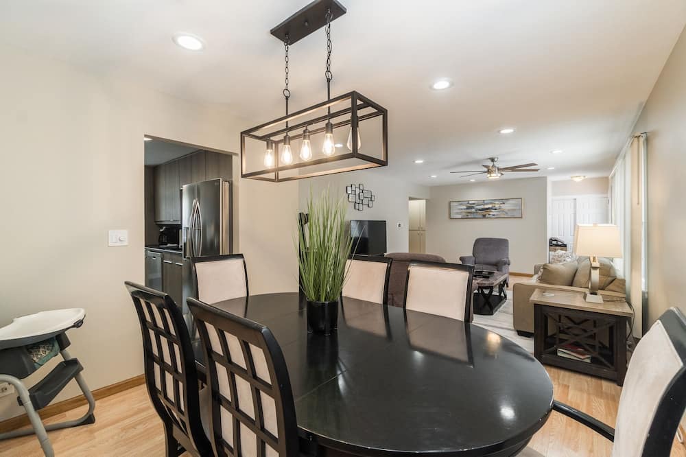 Photo of Others in Schaumburg