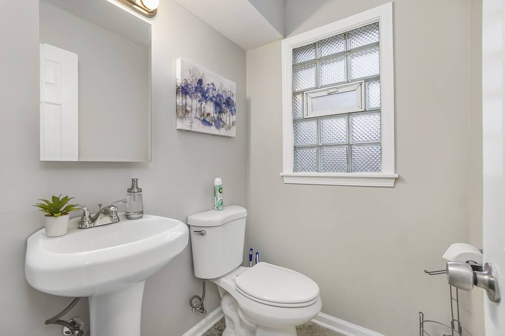 Photo of Bathroom in Flossmoor
