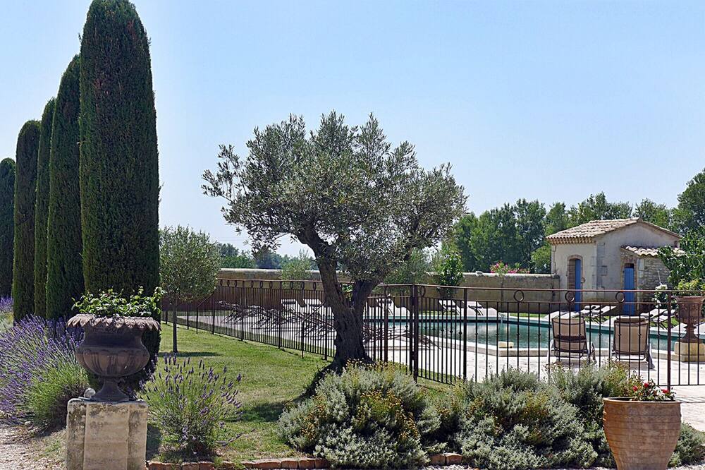Photo of Outdoor in Tulette