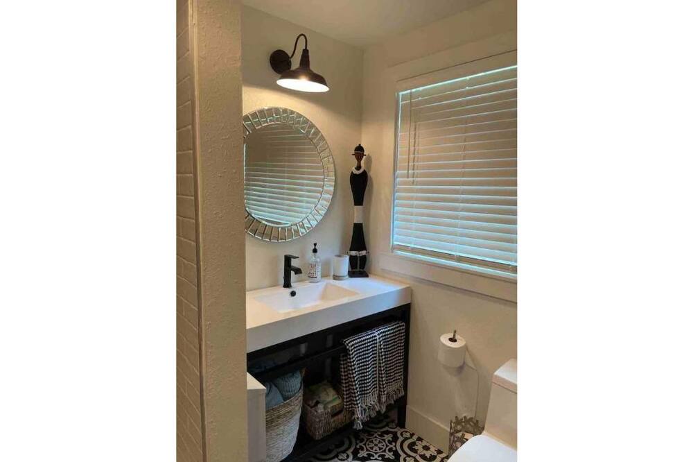 Photo of Bathroom in North Sultan