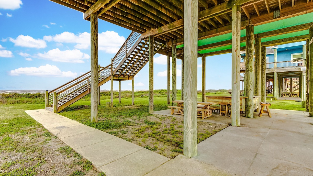 Photo of Outdoor in Gilchrist