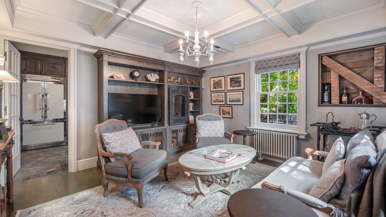Photo of Livingroom in North York