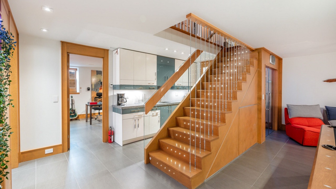 Photo of Livingroom in North York