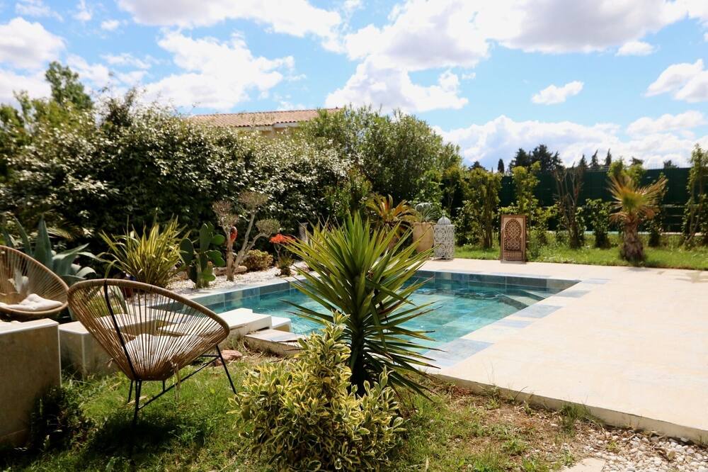 Photo of Outdoor in Saint-Saturnin-les-Avignon