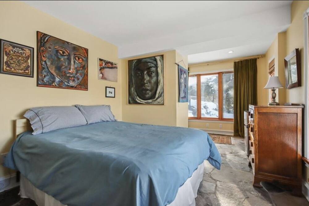 Photo of Bedroom in Kingston
