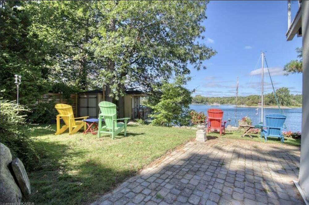 Photo of Outdoor in Kingston