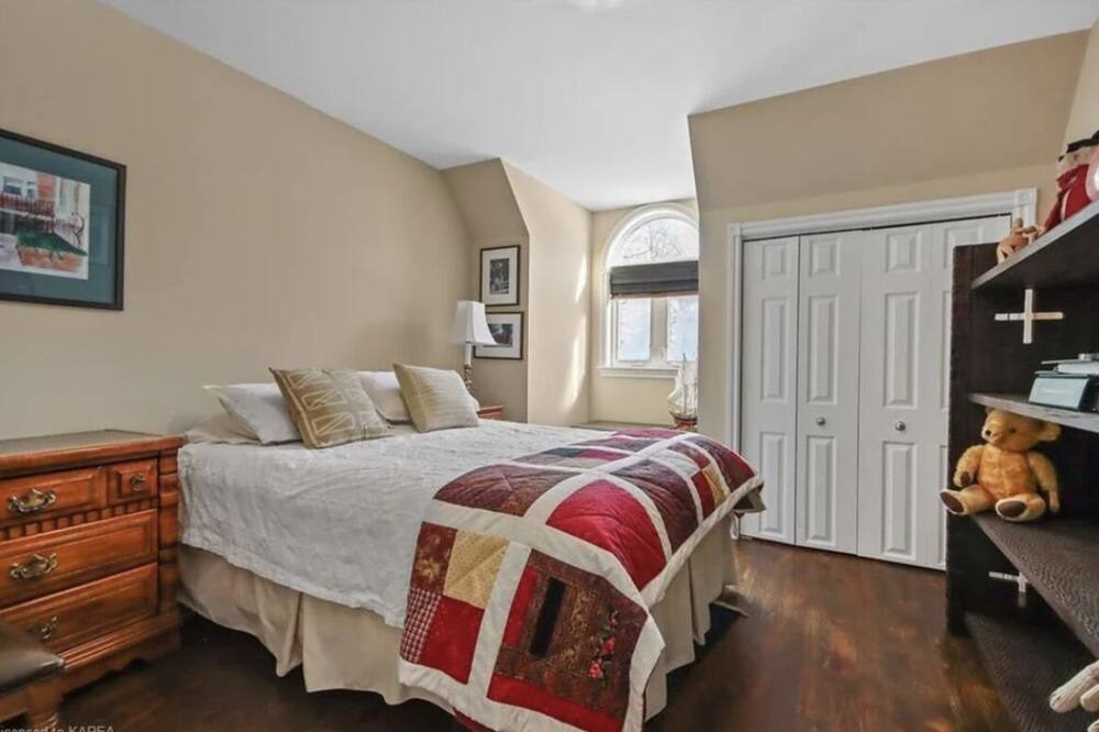 Photo of Bedroom in Kingston