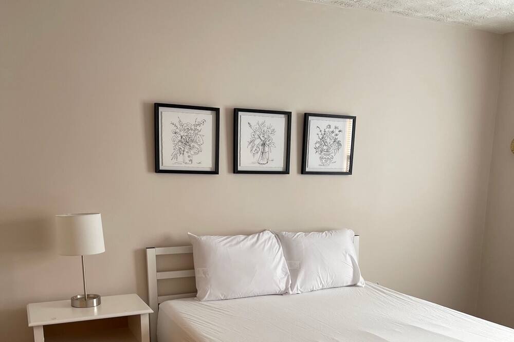 Photo of Bedroom in Ellerslie
