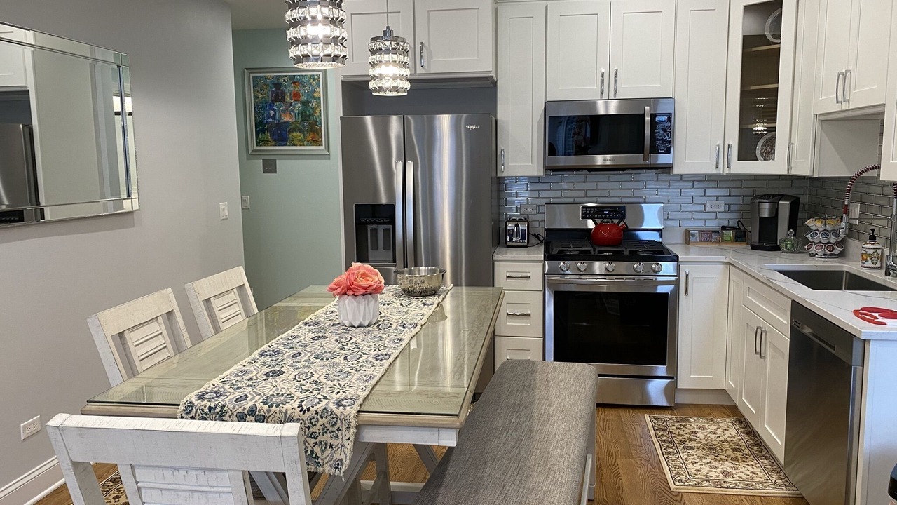 Photo of Kitchen in Lakeview