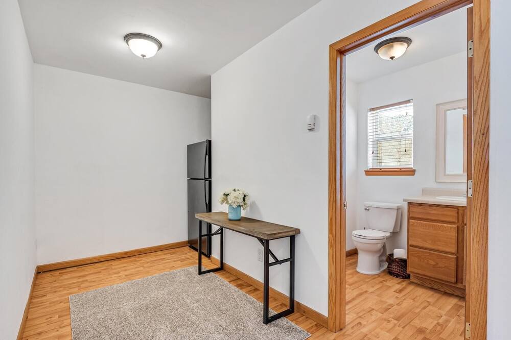 Photo of Bathroom in Basalt