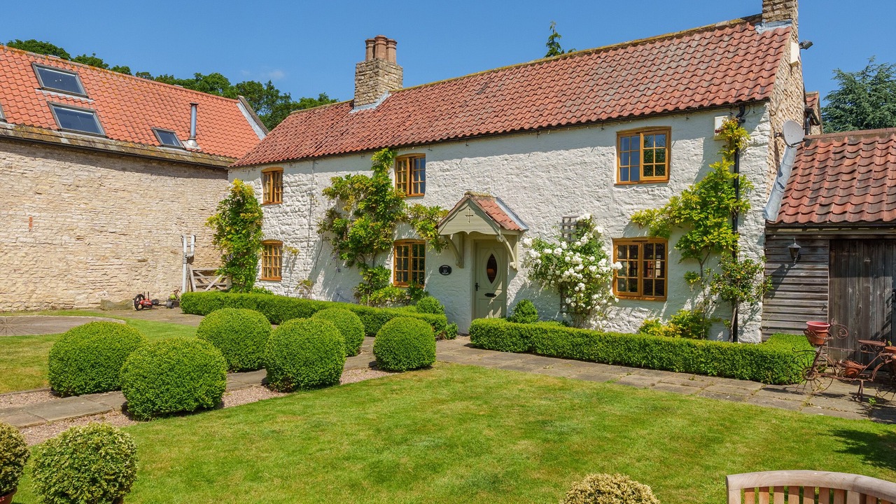 Photo of Others in Loversall