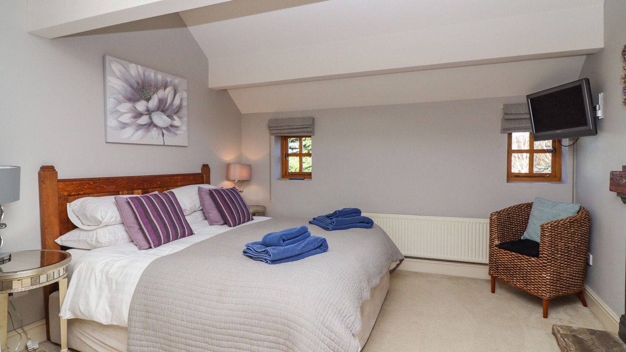 Photo of Others in Loversall