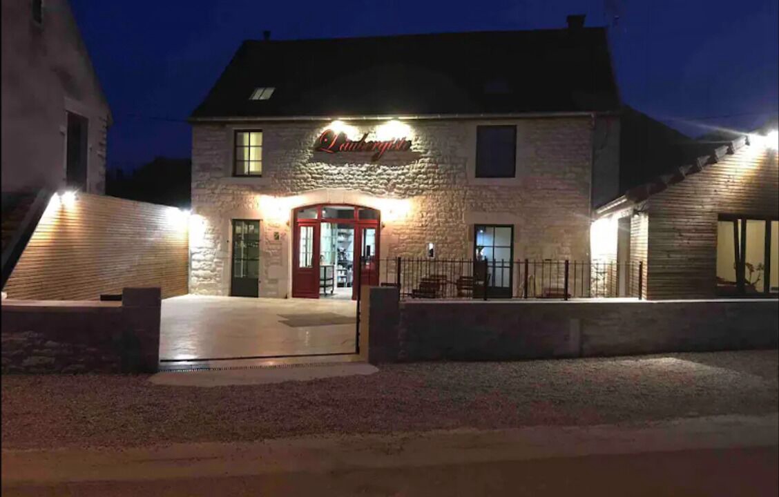 Photo of Buildings in Corcelles-les-Arts