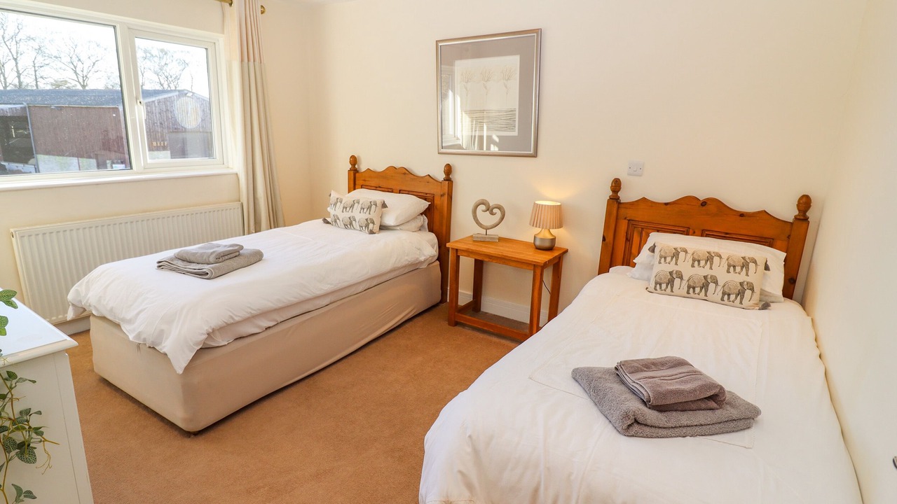 Photo of Others in Loversall